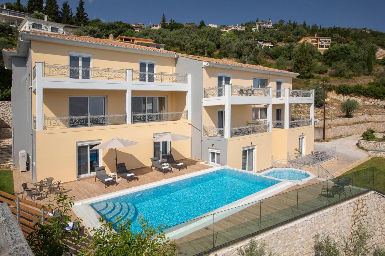 Sea N' Smile Apartment Apolpaina Екстериор снимка