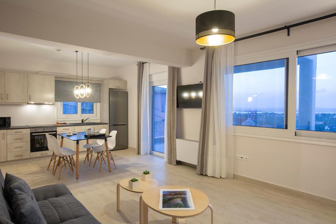 Sea N' Smile Apartment Apolpaina Екстериор снимка