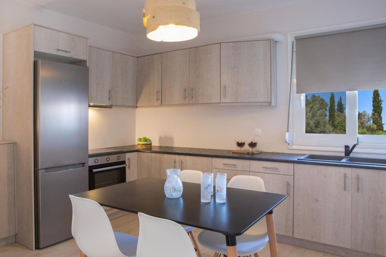 Sea N' Smile Apartment Apolpaina Екстериор снимка