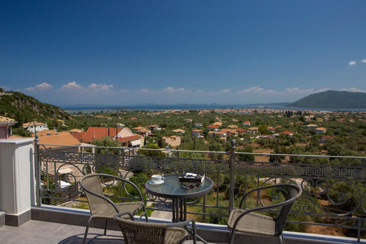 Sea N' Smile Apartment Apolpaina Екстериор снимка
