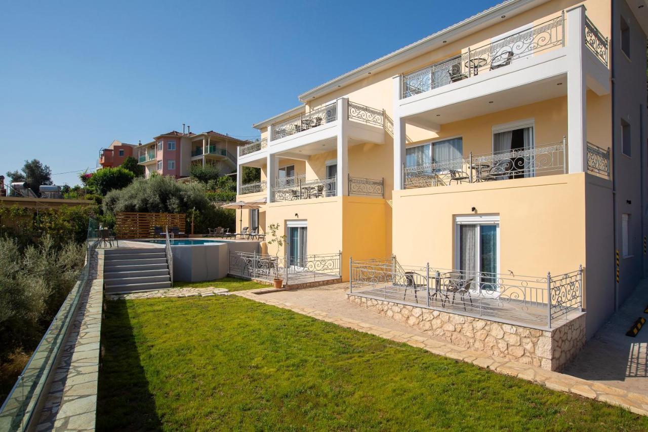 Sea N' Smile Apartment Apolpaina Екстериор снимка