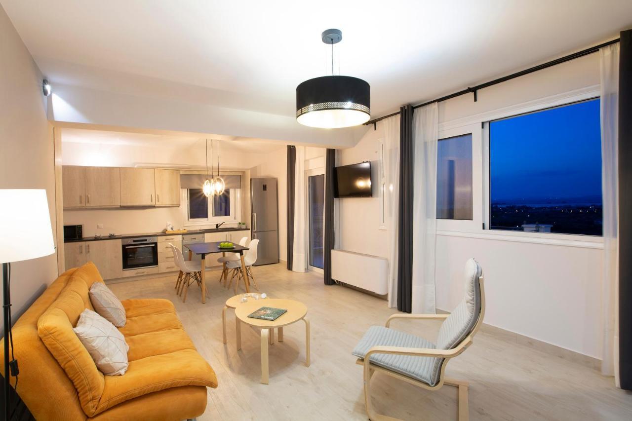 Sea N' Smile Apartment Apolpaina Екстериор снимка
